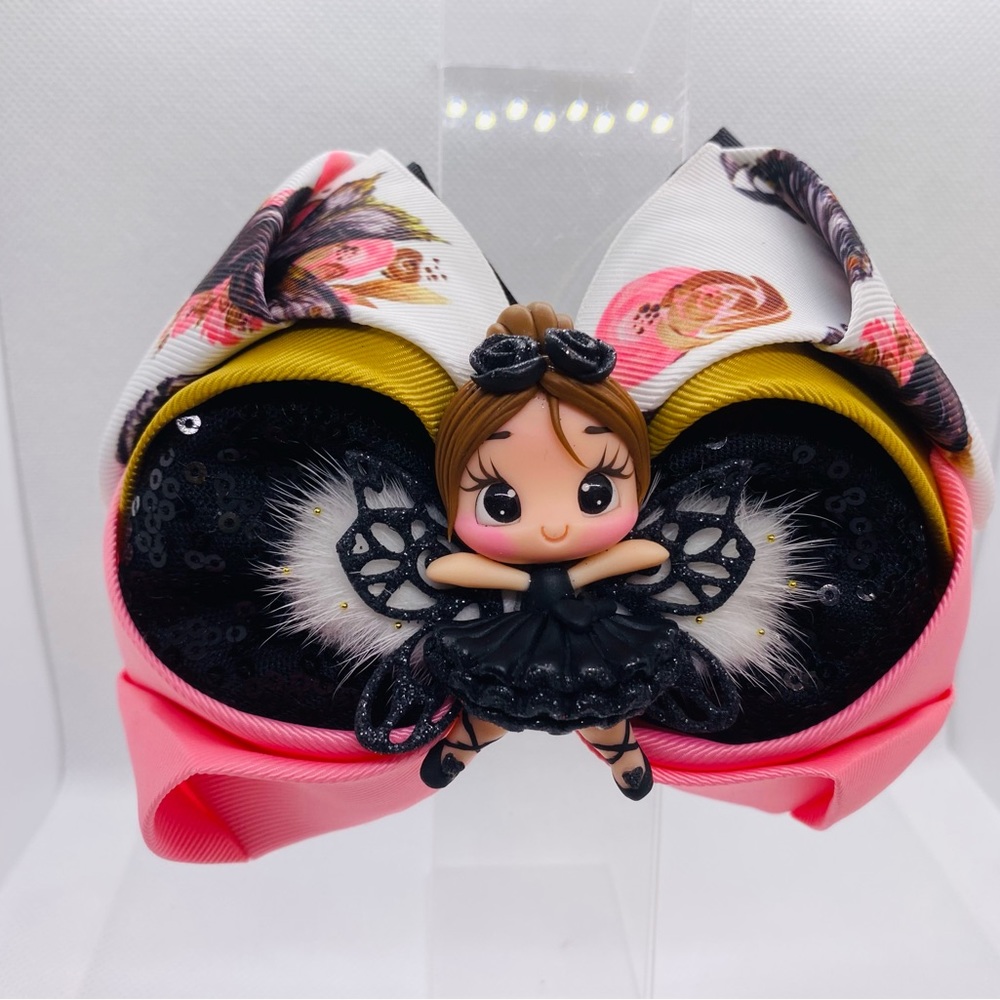Ballerina bow